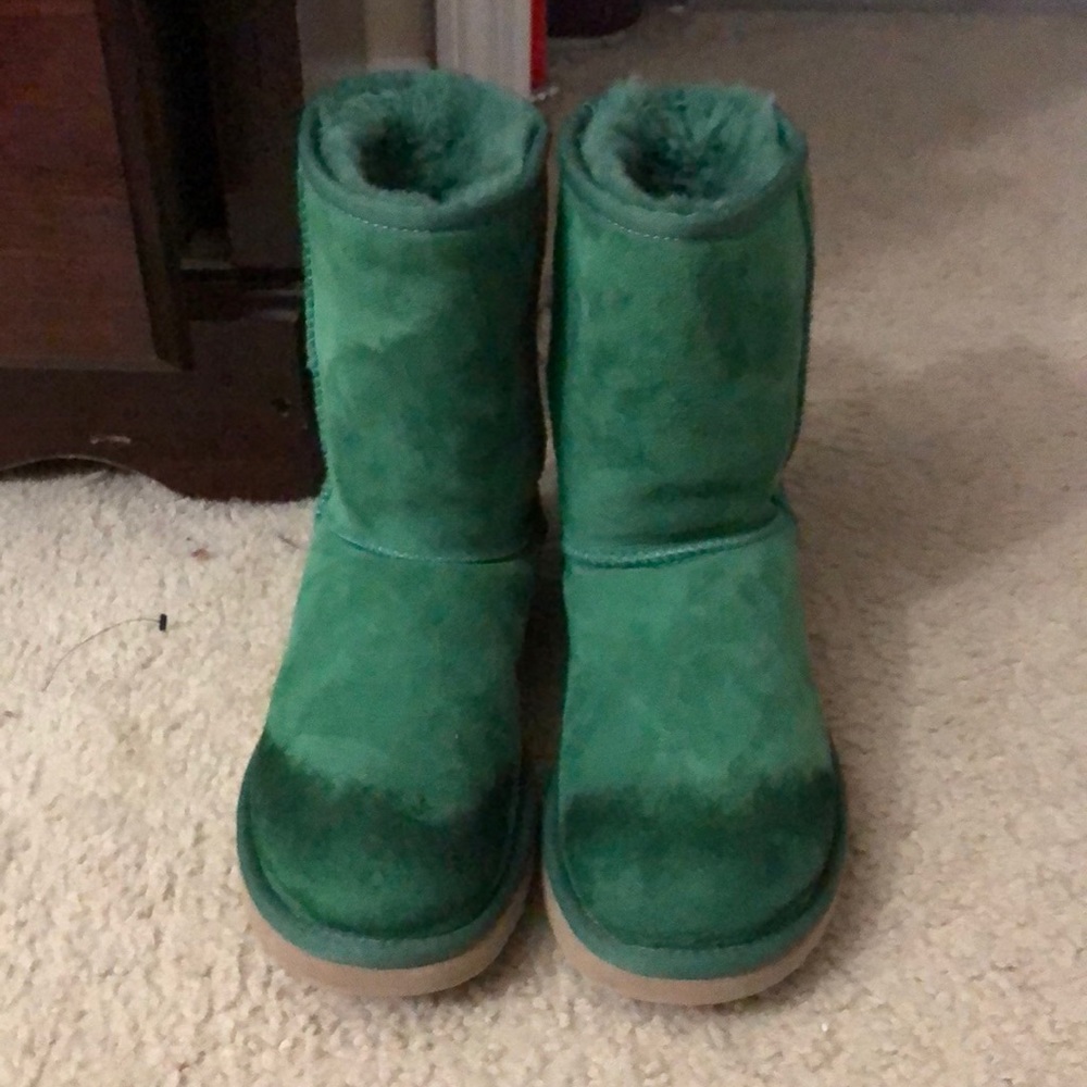 Authentic Green (PINE) Uggs